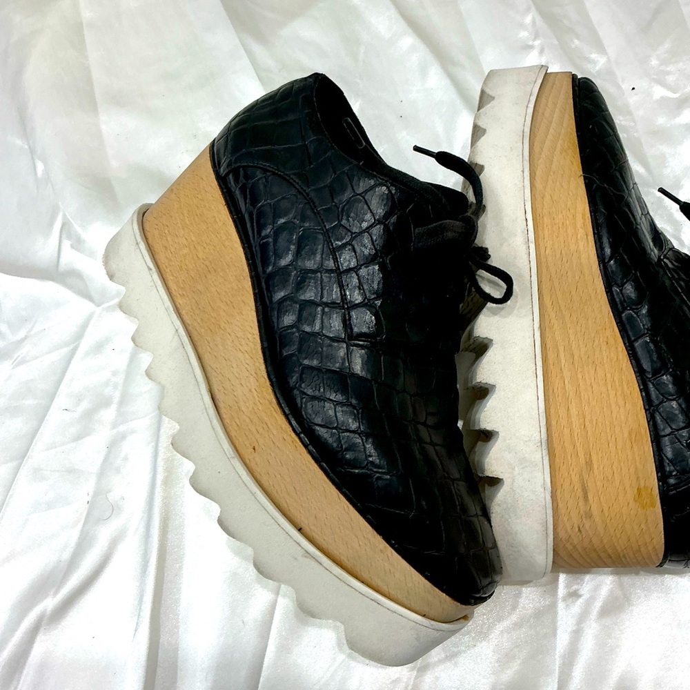 Stella McCartney leather lace up shoes 🖤🤍🖤🤍 - Picture 6 of 13
